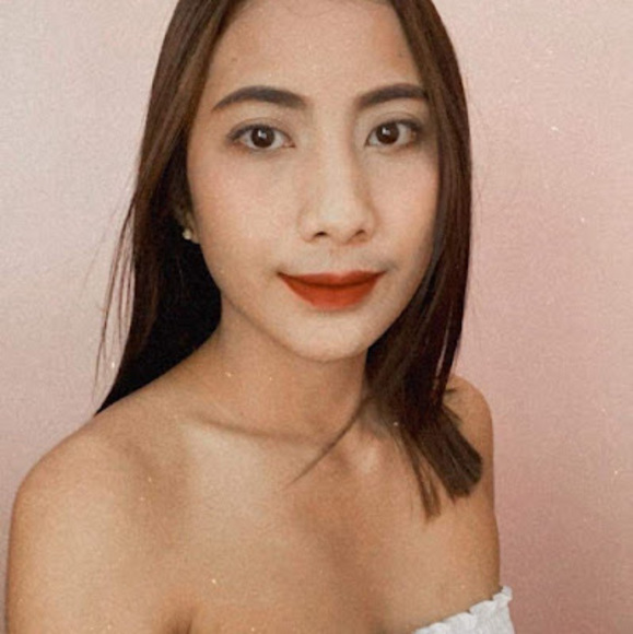 Meet your Posher, Carmela joice - Picture 1 of 1